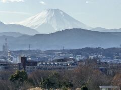 アップにすると美しい富士山ですね(^^)