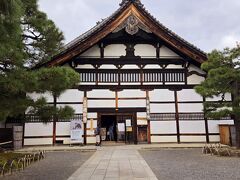 昼食後、建仁寺に連れていってくださいました、