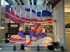 Hilton plaza west 出来て20年もなるのか