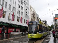 メルボルン セントラル駅とトラム