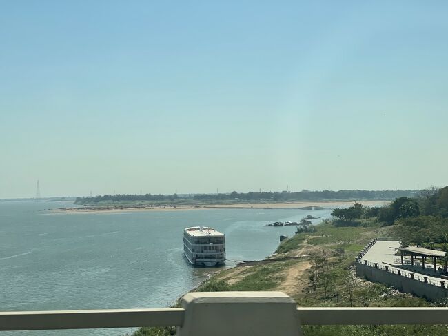 メコン川でのコンポンチャム州のコッピアン島の観光地です。