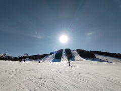 Day2は魔法の粉雪と昔は言っていた戸隠スキー場。
