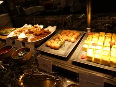 1月12日　三日目

朝食はラウンジではなくホテル内のレストランで食べました。