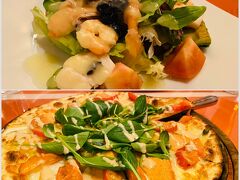 大浴場に行って、大相撲見て、18時過ぎに夕食を食べにトラットリアプリモへ。
引き続きあまり食欲がなく、控えめにサラダとピッツァをいただきました。
前回すごく美味しく感じたのですが、今回は普通…
自分の体調のせいですな。