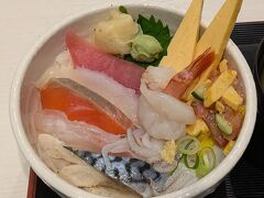 川崎大師に向かう前に、JR川崎駅から直通の「ラゾーナ川崎プラザ」を散策。
二代目ぐるめ亭 ラゾーナ川崎店