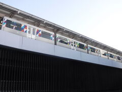 京浜急行の金沢八景駅前からスタート！