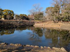 戸越公園から文庫の森公園へ。
国文学研究資料館跡地（旧三井文庫）が、池や樹木など元からある環境資源を生かして、日常の憩いの場所となる公園「文庫の森」となりました。