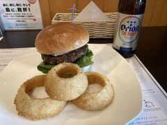 ダグズ・バーガー 宮古島本店