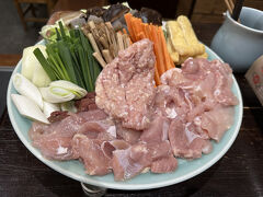 2024.08.23　東京・新　橋　ちゃんこ「井　筒」・ちゃんこ鍋
【店　　名】　ちゃんこ井筒（いづつ）
【住　　所】　東京都港区新橋4-18-8
【アクセス】　JR新橋駅・烏森口から徒歩３分。
【営業時間】　月・火・水・木・金　11:30 - 13:00、17:00 - 23:00
　　　　　　　定休日　土・日・祝日（営業時間・定休日は変更となる場合あり）
井筒部屋のちゃんこ。予約しないと食べることが出来ません。