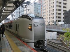 JR横須賀線の武蔵小杉駅から成田エクスプレスで成田空港まで。