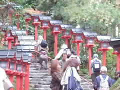 二の鳥居を潜るとすぐ右に白髭社があるのだが、写真には写っていない。
御祭神は猿田彦命。