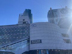 新橋駅に到着！
ゆりかもめに乗り換え。。。
