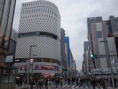 銀座四丁目の交差点。