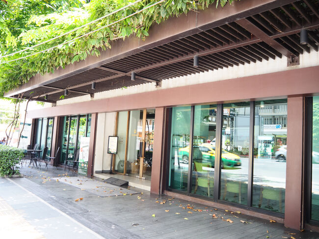 BTSを途中下車してドイカムショップでお土産を買いました。