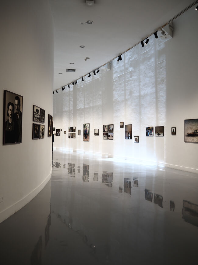 AIの写真展があったので覗いてみました。