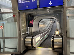 CDG空港の出発ゲートはパリオリンピックを経て大幅にリニューアルされています