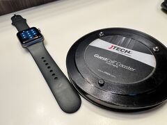 CDG空港のスターアライアンスラウンジはエアフランスの運営
オリンピックですっかりリニューアルされて使いやすくなっています

写真はシャワーの呼び出しタグ
順番が来ると呼び出し音で教えてくれる

動画です
https://youtu.be/80IZ9aXcErI?si=Wbb1n0_E8wLR1uKB