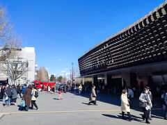 上野駅に到着。公園口です。