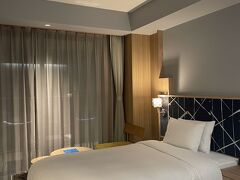 
【UNO HOTEL】

今回、宇野港利用が多い旅なので
宇野港近くのホテルへ

ここ、めちゃくちゃ良かったです
お部屋も綺麗だしベランダも広かった！
ベランダにちゃんとテーブルと椅子があるタイプ

そしてプランに【瀬戸内温泉　たまの湯】
の利用券がついてました

歩いて3分という近い所にあり、
温泉の種類も多く、広く、綺麗でした
普通に単体で行くのもおすすめ

疲れも取れたのでホテルに戻り
ベランダで寝酒を飲んで就寝

次の日は豊島です
