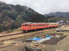 車の方が早く、あちこちでぶらぶらして先に終点近くまで。そうしたら定時通り甥っ子が乗った電車が到着しました。