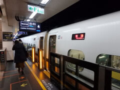 20分....あっという間に台北駅に到着。