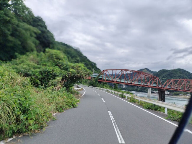 残念に思いながらエメラルドロードをのんびり走る。