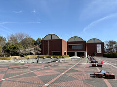 山梨県立文学館