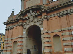 ガッリエラ門
１６５９～１６６１年にかけて建てられた。
 
