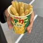 寒波の中の伊東温泉と小室山の伊東小室桜