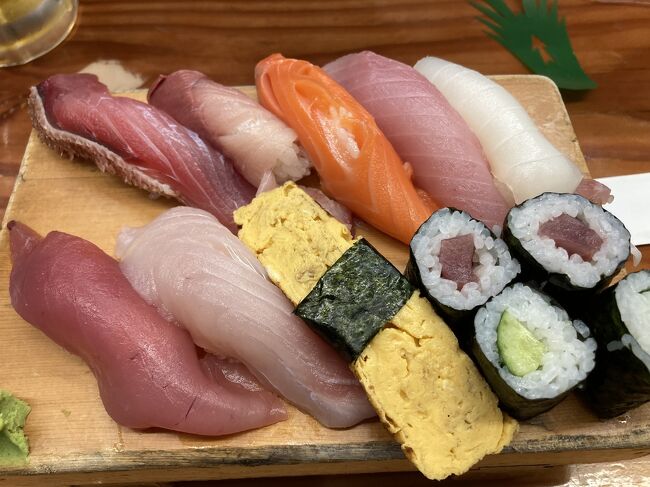 こちらでは握り寿司を食べました。<br />ネタが大きくて美味しかったです。