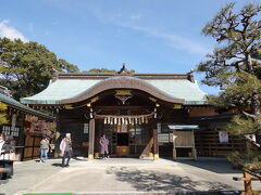 梅で有名な結城神社にやってきました