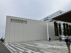 開演一時間前に、愛知県国際展示場（Aichi Sky Expo）へ移動。