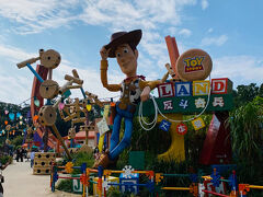 トイストーリーランド
日本にはないエリアで、初めて見るアトラクションが多かったです。
