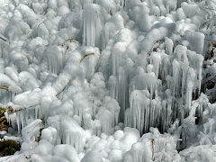あしがくぼの氷柱