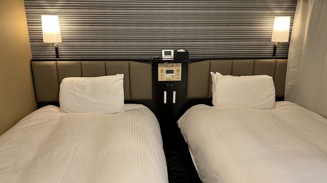 ツインベット・・・此処のベットは眠り難かった・・・<br />マットが余計なふんわり感を出し過ぎていて、寝返りが上手く出来ないようなマット・・・こんなの初めてだったので、困った・・・