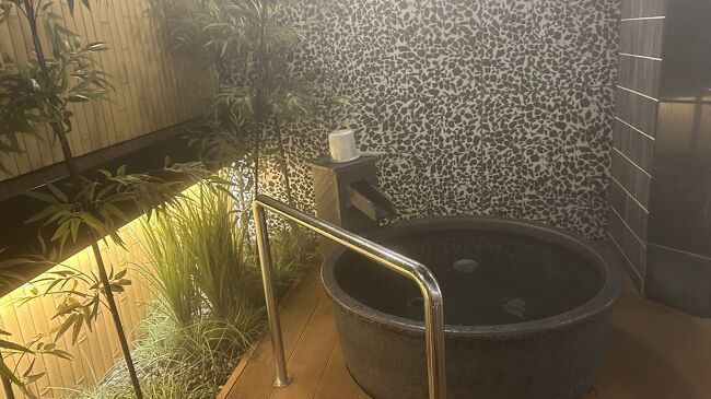 露天風呂だけ一人だったのでパチリ