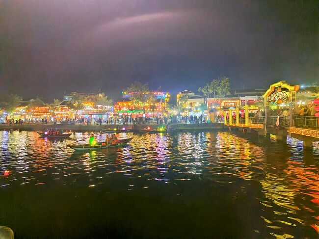 新市街は、人が集まるので、出来上がった地域です