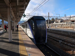 電車での移動