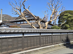 新松田駅に戻る途中に200年以上の歴史ある中沢酒造があります