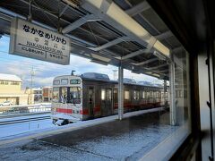 途中の中滑川で、元・東急8090形とすれ違いました。。