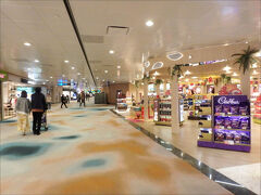 お店とかは新しくなってるのかもしれないけど

基本、あの頃のまんまだー。