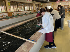 最後は砂金採り体験で実際に砂金ゲット。
