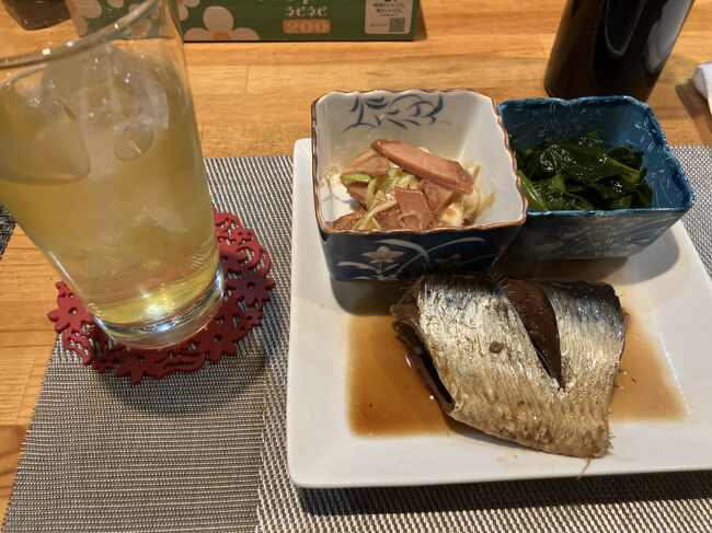 付出しだけでもすごい。<br />にしんの煮つけは小骨多いがめちゃやわらかくて旨い。<br />本州ではなかなか喰えない味。