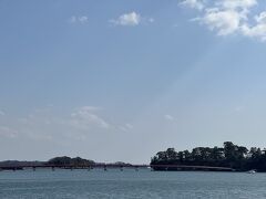 太陽が高くなってきて良い感じ！

乗船場所に並んでる人が見えたので15分ちょい前ぐらいから並び始める