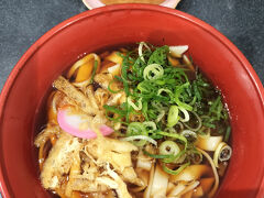 夕食は、駅中の壺屋で。
豊川市のご当地ラーメン、ポンポコラーメンが食べたかったのに売り切れ！

きしめんと稲荷2個のセット560円も、おいしかったからいいか～
