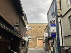 先斗町歌舞練場の辺りに、着きました(^_^)