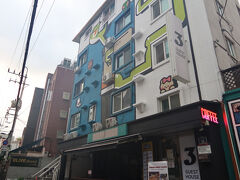 今日も朝散歩です。宿舎から南大門へ。