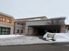 スキー場からたったの5分くらいで着きました！
本日のお宿、ビバの湯　ゆーりん館！
日帰り入浴も宿泊もできる施設です。