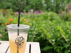 NAYA cafe 上野ファーム