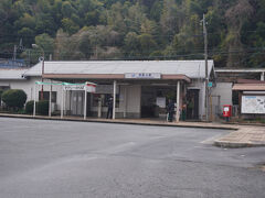 壺阪山駅